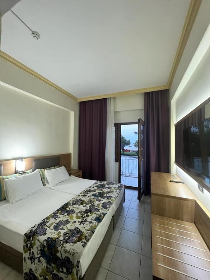 Hotel Sumela Garden Белдиби Екстериор снимка