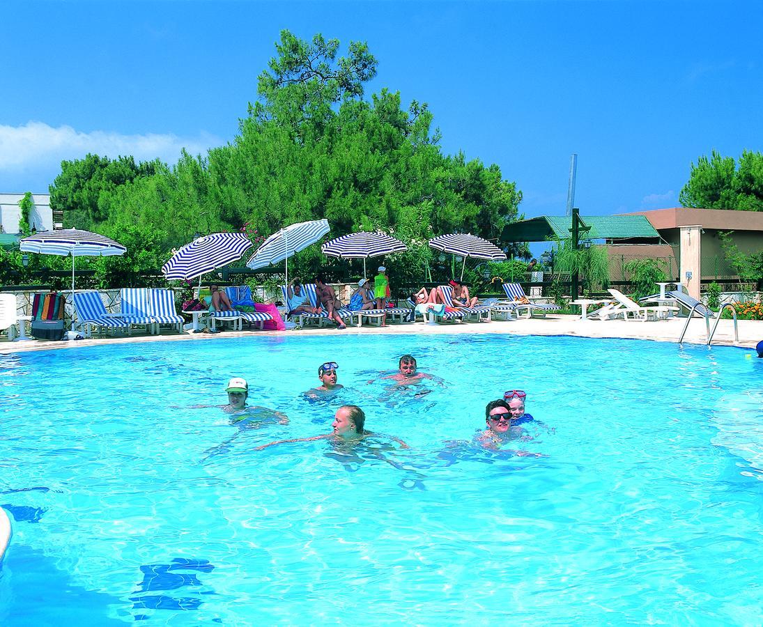 Hotel Sumela Garden Белдиби Екстериор снимка