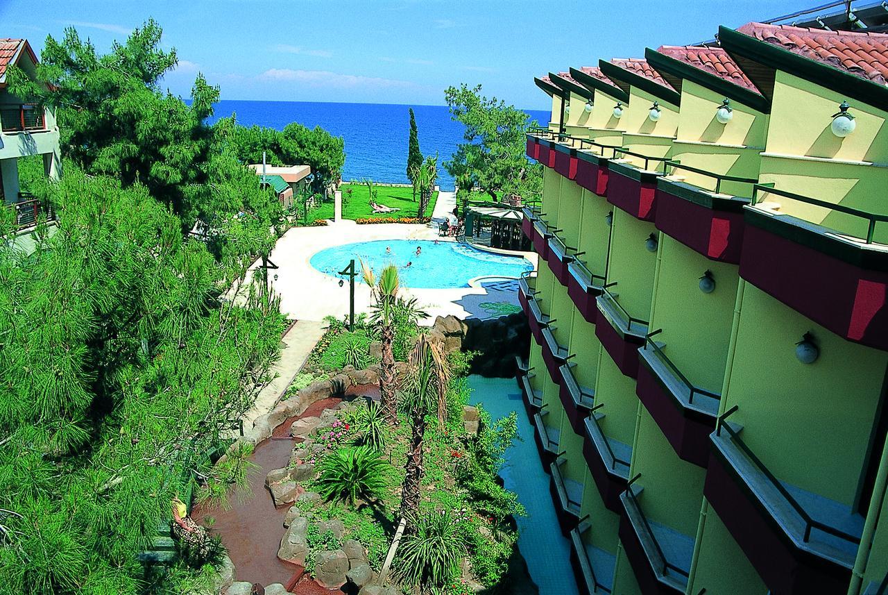 Hotel Sumela Garden Белдиби Екстериор снимка