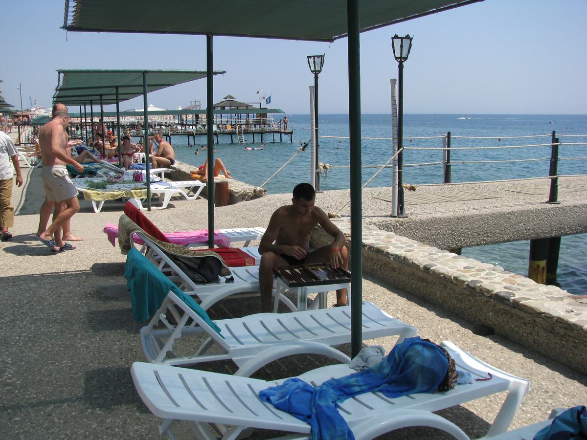 Hotel Sumela Garden Белдиби Екстериор снимка